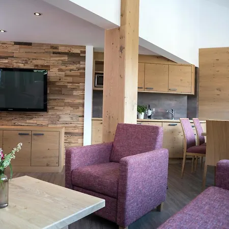 Schindlhaus Und Koia Premium 아파트호텔