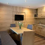 Schindlhaus Und Koia Premium Hotel apartamentowy