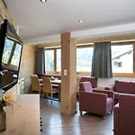 アパートホテル Schindlhaus Und Koia Premium ゼル