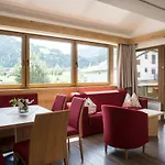 Hotel apartamentowy Schindlhaus Und Koia Premium Söll